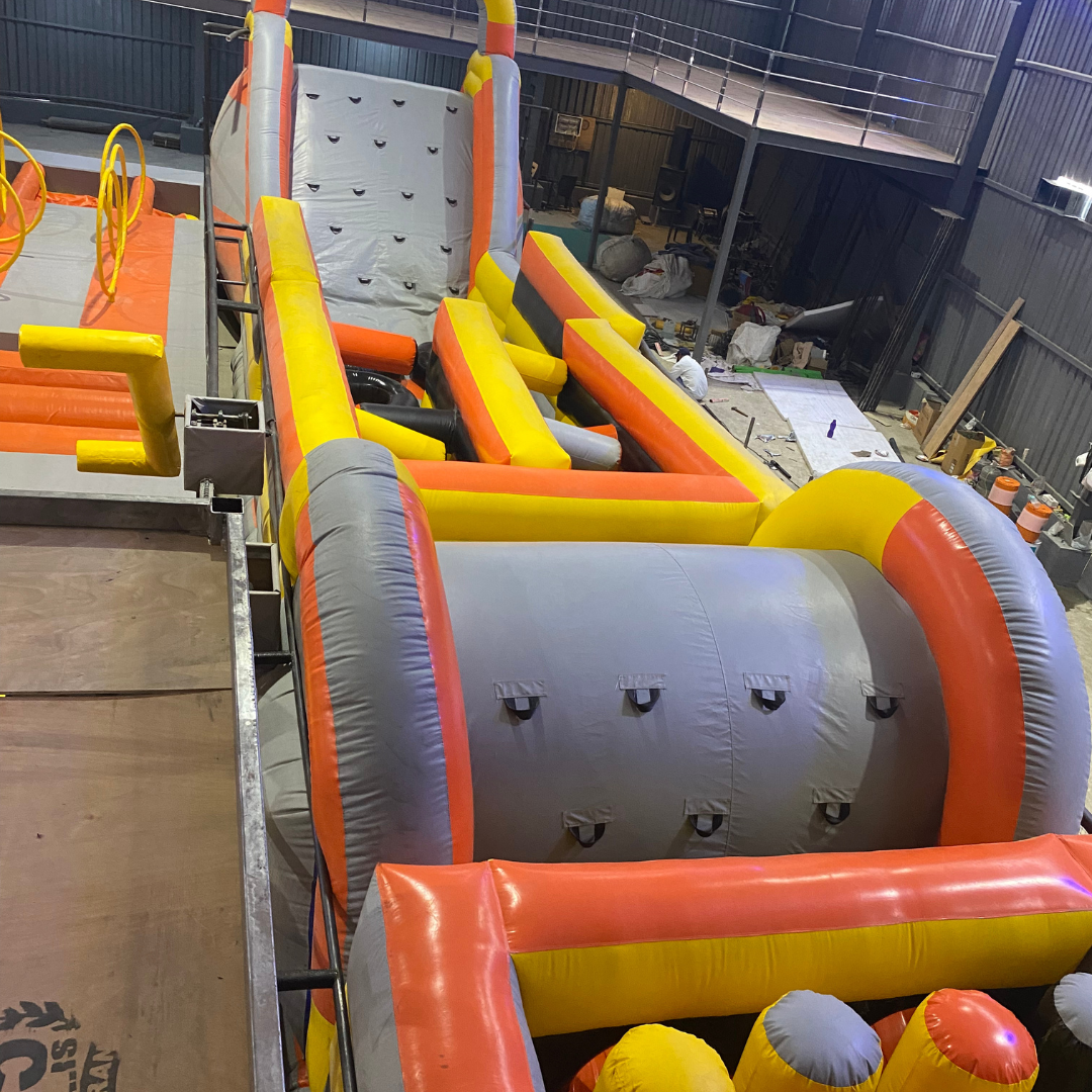 Inflatable obstacles course